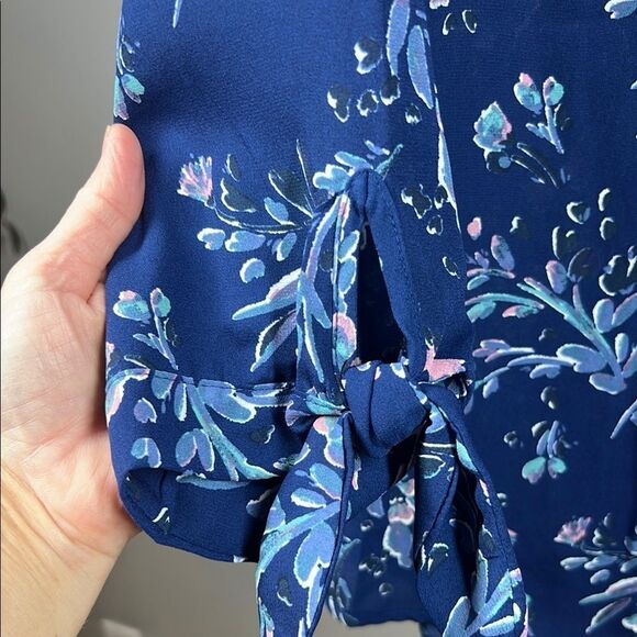 41 Hawthorn Blue Mandarin Collar Floral Blouse Relaxed Fit - Picture 3 of 6